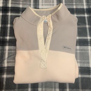 Colorblock Colombia Pullover